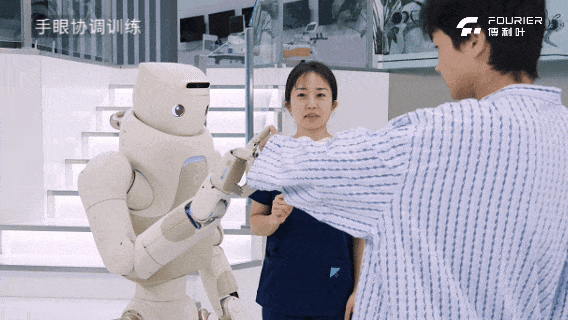 图片包含 人, 建筑, 男人, 女人

AI 生成的内容可能不正确。